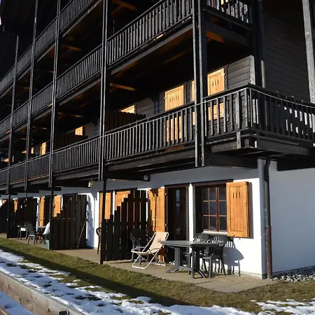 Apartment Le Petit Refuge - Lupins Champoussin