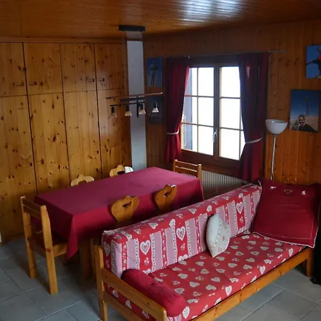 Apartment Le Petit Refuge - Lupins