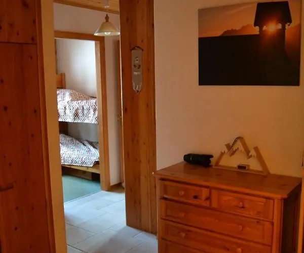 Le Petit Refuge - Lupins Apartamento *